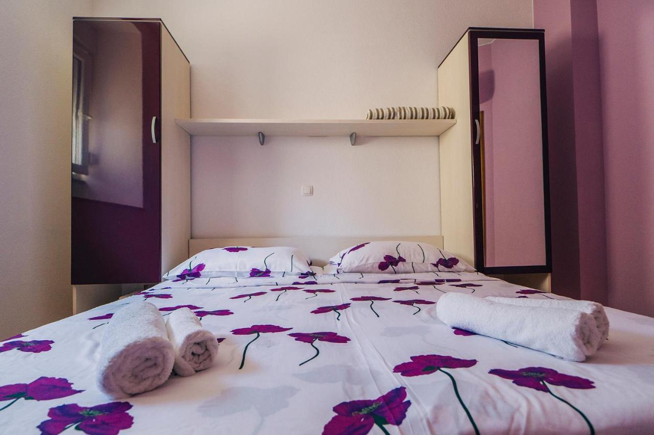 Apartments Luxur Center Baska Voda Luaran gambar