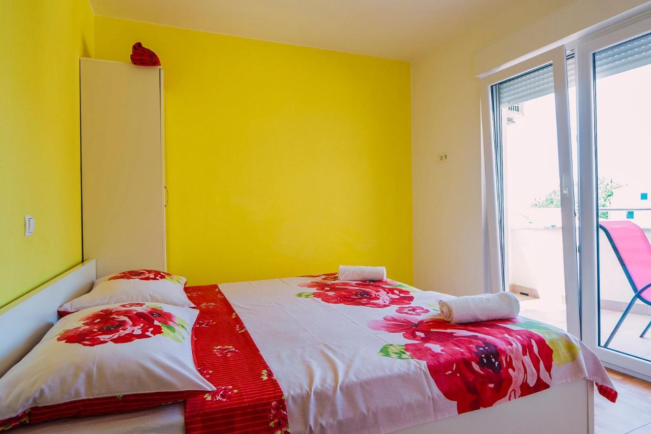 Apartments Luxur Center Baska Voda Luaran gambar