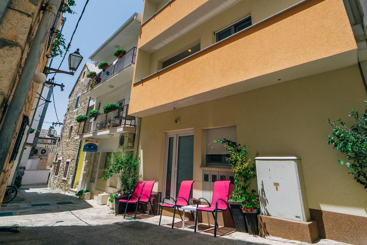 Apartments Luxur Center Baska Voda Luaran gambar