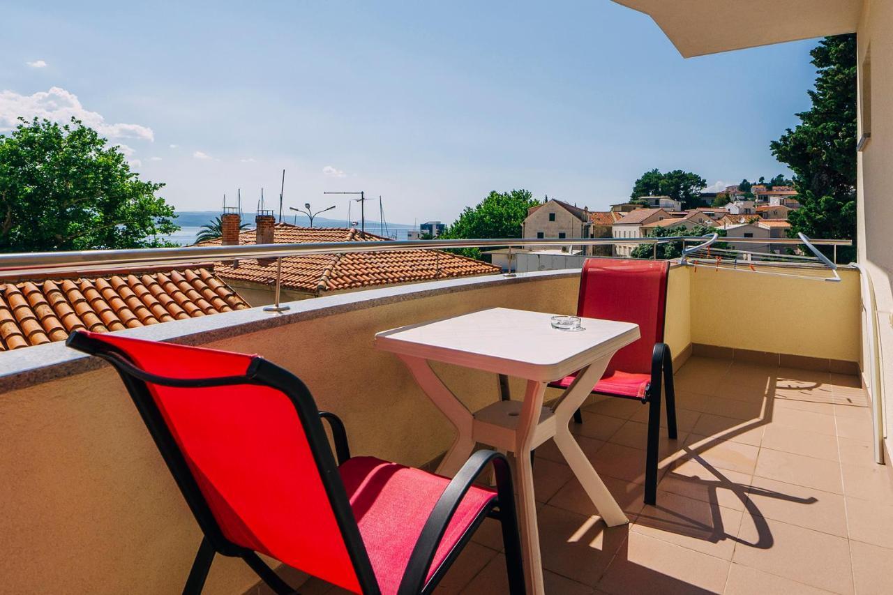 Apartments Luxur Center Baska Voda Luaran gambar