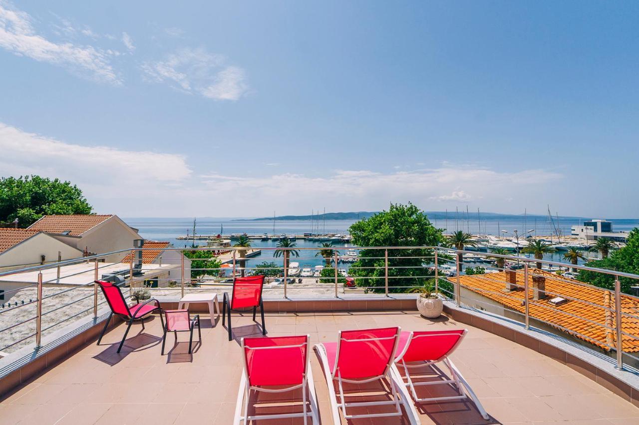 Apartments Luxur Center Baska Voda Luaran gambar